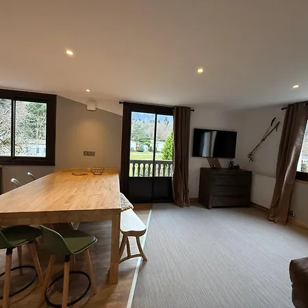 Maison Cosy A Avec Vue Sur Les Montagnes Et Jardin Сasa de vacaciones *
