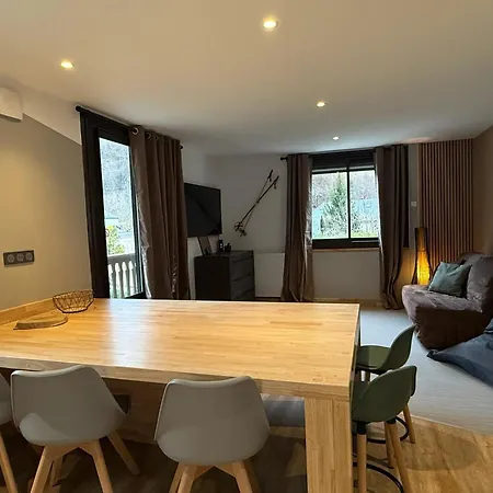 Dom wakacyjny Maison Cosy A Avec Vue Sur Les Montagnes Et Jardin