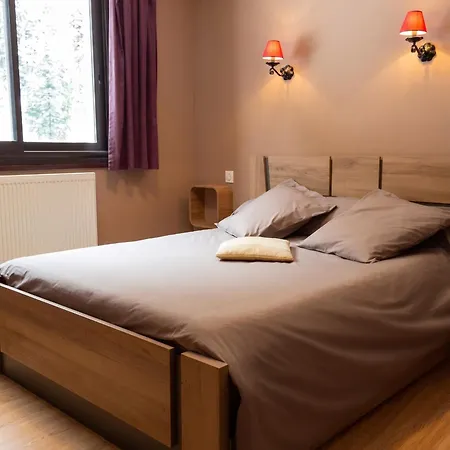 Dom wakacyjny Maison Cosy A Avec Vue Sur Les Montagnes Et Jardin *