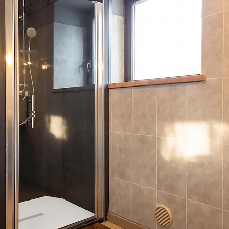 Dom wakacyjny Maison Cosy A Avec Vue Sur Les Montagnes Et Jardin
